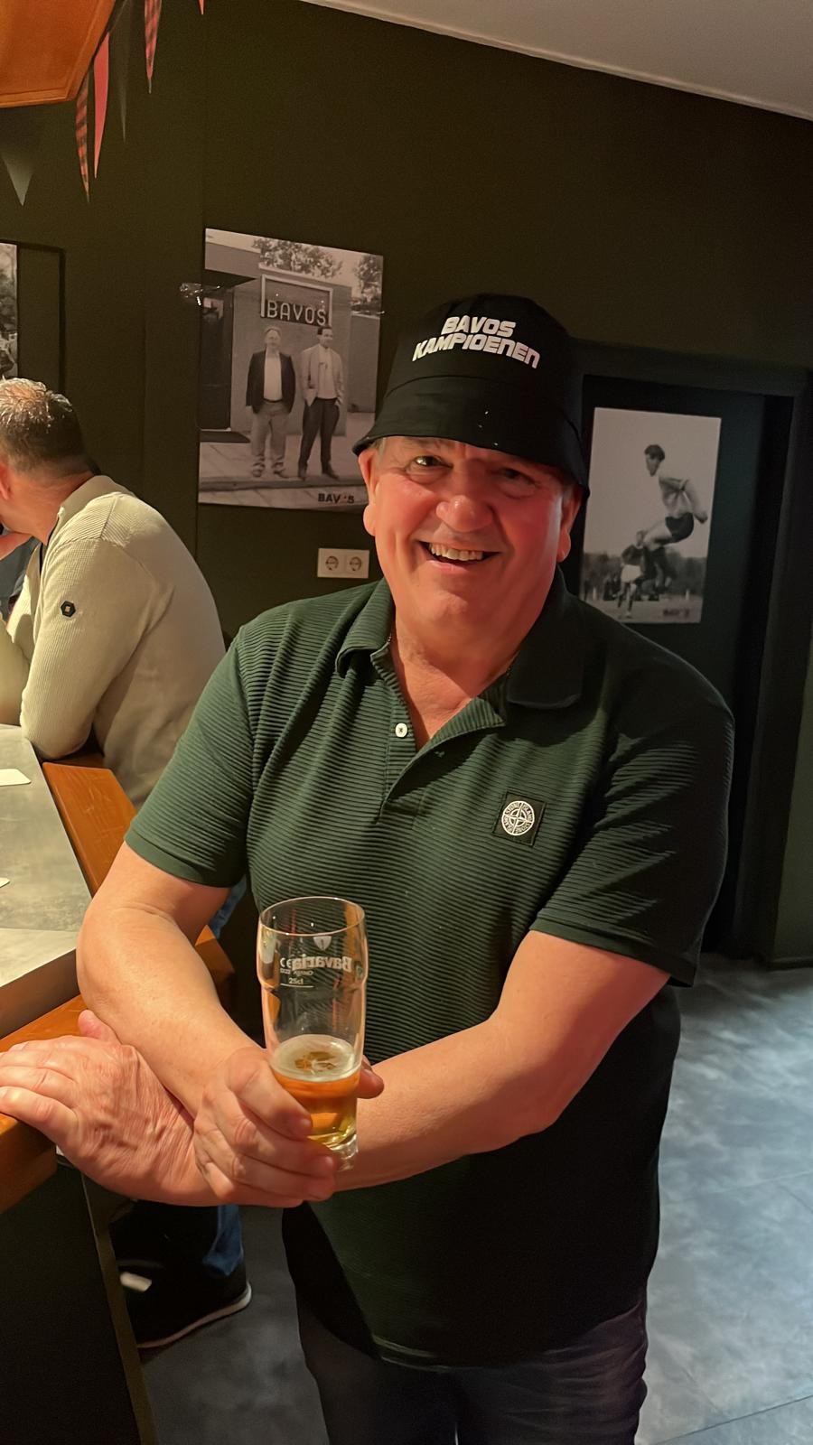 Henry gekroond tot slimste mens van Bavos